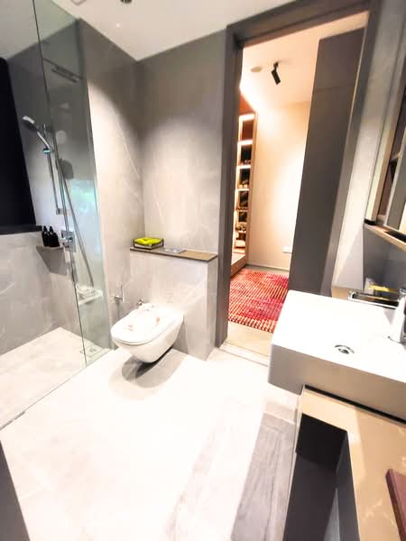 The Myst, 800 Upper Bukit Timah Road, Dairy Farm / Bukit Panjang / Choa Chu Kang, 5 Bedrooms, 1,690 sqft, Condominium For Sale, by Liz Toh, 500206018 - Bathroom - PropertyGuru.com.sg
