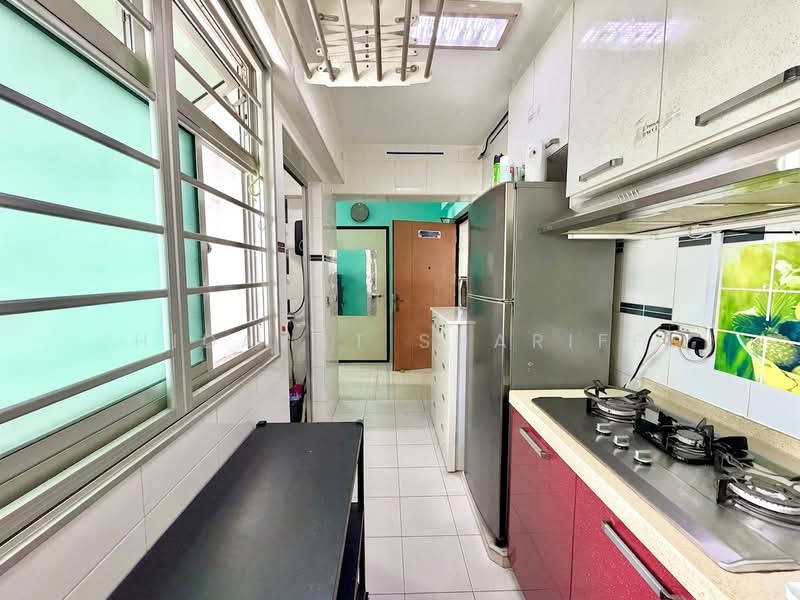 424B Yishun Avenue 11, 424B Yishun Avenue 11, 1 Bedroom, 506 sqft, HDB Flat For Sale, by Hidayat Shariff, 500206026 - Kitchen - PropertyGuru.com.sg