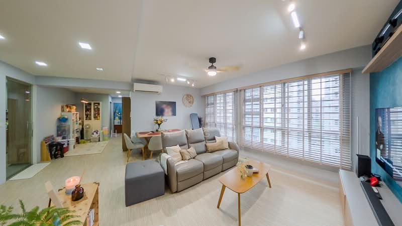 232A Sumang Lane, 232A Sumang Lane, Hougang / Punggol / Sengkang, 3 Bedrooms, 1,216 sqft, HDB Flat For Sale, by Sha Angullia, 500206060 - Living Room - PropertyGuru.com.sg