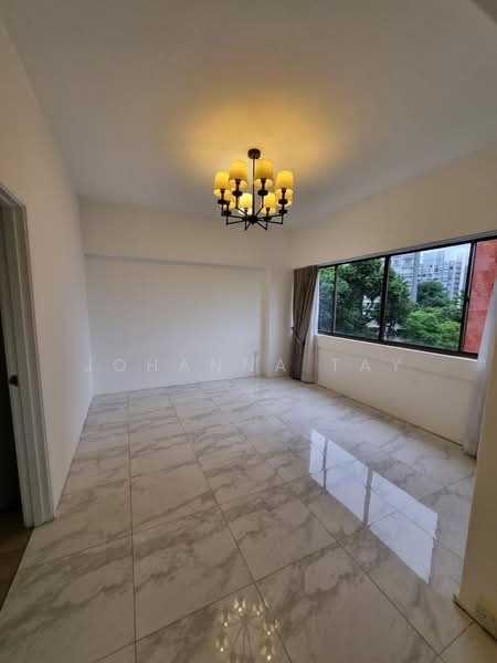 The Cairnhill, 4 Cairnhill Rise, 4 Bedrooms, 2,788 sqft, Condominium For Rent, by Johanna Tay, 500206072 - Dining Room facing Windows - PropertyGuru.com.sg