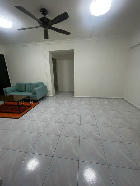 786D Woodlands Drive 60, 786D Woodlands Drive 60, 3 Bedrooms, 1,313 sqft, HDB Flat For Sale, by Chua Ban Tee, 500206089 - Living Room - PropertyGuru.com.sg