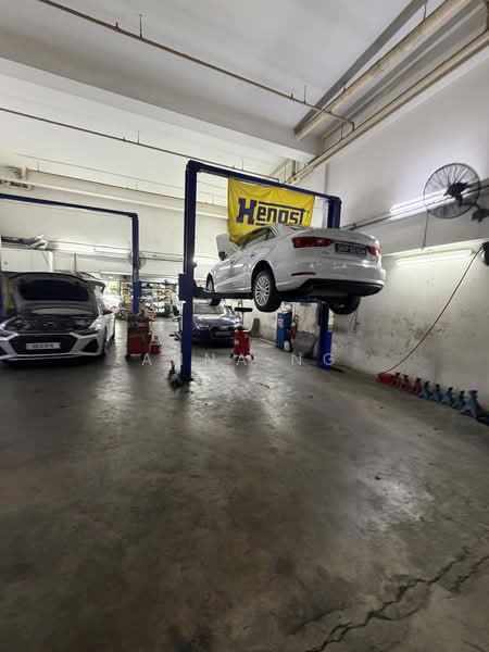 Bartley Biz Centre, 15 Kaki Bukit Road 4, 4,282 sqft, Factory / Workshop (B2) For Rent, by Anna Ng, 500206095 - Interior - CommercialGuru.com.sg