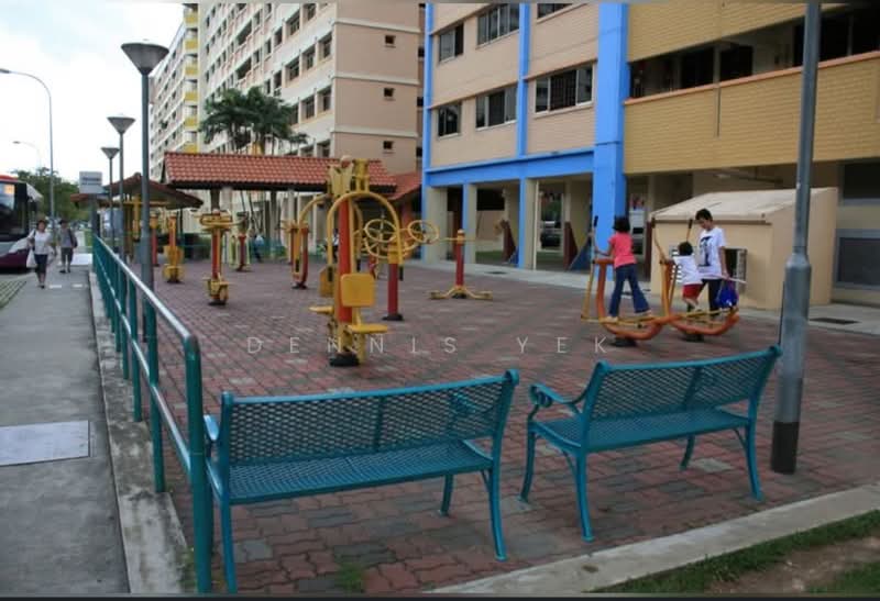 749 Jurong West Street 73, 749 Jurong West Street 73, 3 Bedrooms, 1,119 sqft, HDB Flat For Sale, by Dennis Yek, 500206096 - Exterior - PropertyGuru.com.sg