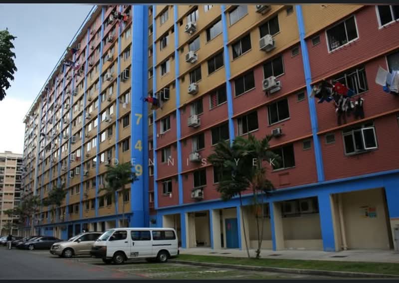 749 Jurong West Street 73, 749 Jurong West Street 73, 3 Bedrooms, 1,119 sqft, HDB Flat For Sale, by Dennis Yek, 500206096 - Exterior - PropertyGuru.com.sg