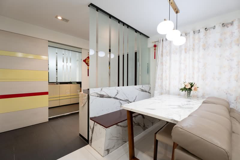 55 Strathmore Avenue, 55 Strathmore Avenue, 3 Bedrooms, 1,023 sqft, HDB Flat For Sale, by Steven Yan, 500206101 - Dining Room - PropertyGuru.com.sg