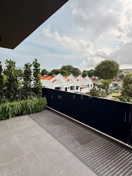 Hillcrest Road, Newton / Novena, 5 Bedrooms, 6,700 sqft, Semi-Detached House For Sale, by Kevin Feng, 500206103 - Balcony - PropertyGuru.com.sg