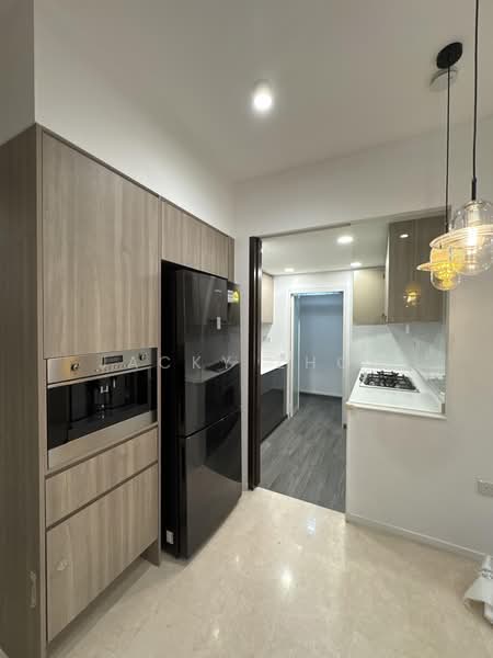 Botanique at Bartley, 221 Upper Paya Lebar Road, 3 Bedrooms, 1,033 sqft, Condominium For Sale, by Jacky Zhou, 500206104 - Kitchen - PropertyGuru.com.sg