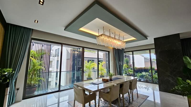 The Nassim, 18 Nassim Hill, 5 Bedrooms, 9,300 sqft, Condominium For Sale, by Kevin Feng, 500206106 - Dining Room - PropertyGuru.com.sg