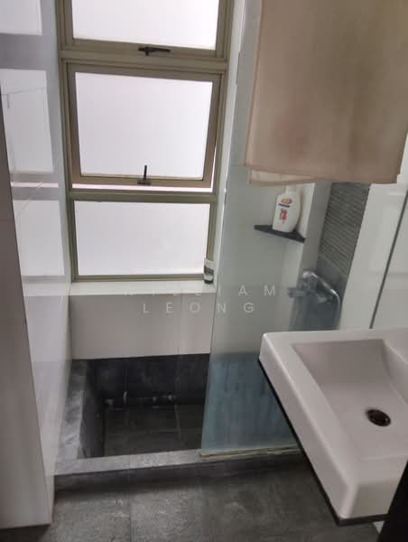 Mackenzie 138, 138 MacKenzie Road, 2 Bedrooms, 630 sqft, Apartment For Rent, by William Leong, 500206108 - Bathroom - PropertyGuru.com.sg
