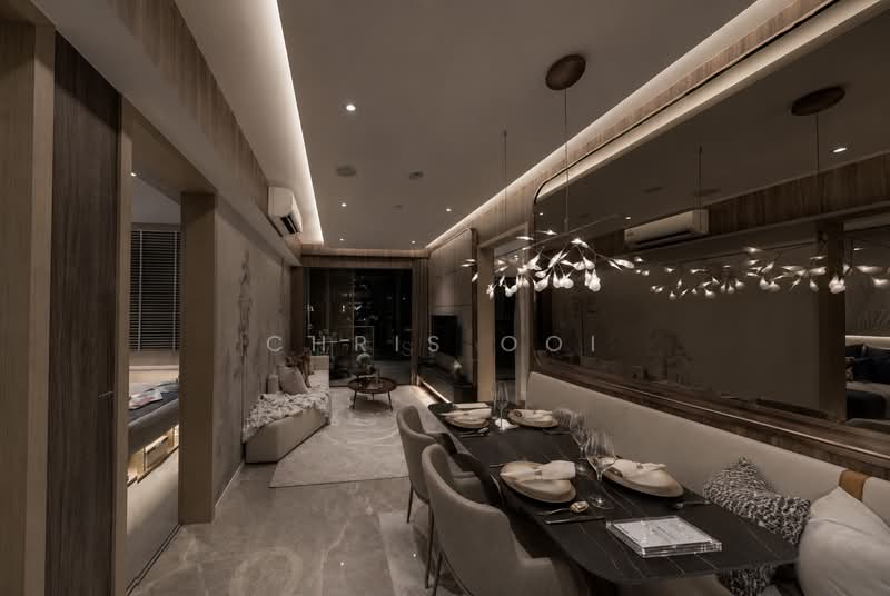 Pinetree Hill, 30 Pine Grove, 2 Bedrooms, 700 sqft, Condominium For Sale, by Chris Ooi, 500206118 - Living Room - PropertyGuru.com.sg