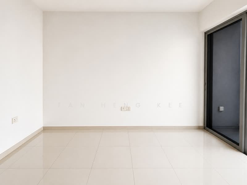 138C Yuan Ching Road, 138C Yuan Ching Road, 2 Bedrooms, 721 sqft, HDB Flat For Sale, by Tan Heng Kee, 500206130 - Living Room - PropertyGuru.com.sg