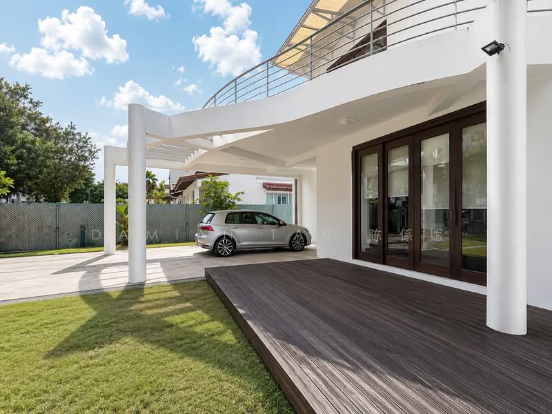 ⭐️1 KM OF NAN HUA PRI SCH⭐️RARE HUGE CORNER TERRACE W/ 13M WIDE FRONTAGE⭐️SUITABLE FOR REBUILDING⭐️, Sunset Way Clementi Faber West Coast Jubilee Eng Kong Kismis Greenridge Toh Yi Toh Tuck Highgate Cheng Soon Chun Tin Lorong Pisang Emas Udang Raja Asam Hijau Kilat Yuk Tong Tham Soong Jurong Kechil Selanting Layang Kakatua Hua Guan Sian Tuan Stone, 3 Bedrooms, 3,500 sqft, Corner Terrace For Sale, by Damian Tan 陈係赈, 500206135 - Outdoor Patio - PropertyGuru.com.sg