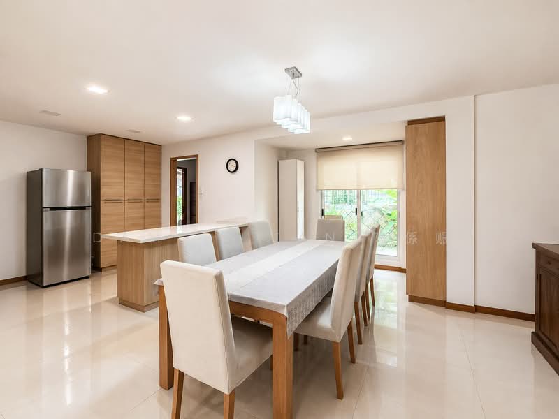 ⭐️1 KM OF NAN HUA PRI SCH⭐️RARE HUGE CORNER TERRACE W/ 13M WIDE FRONTAGE⭐️SUITABLE FOR REBUILDING⭐️, Sunset Way Clementi Faber West Coast Jubilee Eng Kong Kismis Greenridge Toh Yi Toh Tuck Highgate Cheng Soon Chun Tin Lorong Pisang Emas Udang Raja Asam Hijau Kilat Yuk Tong Tham Soong Jurong Kechil Selanting Layang Kakatua Hua Guan Sian Tuan Stone, 3 Bedrooms, 3,500 sqft, Corner Terrace For Sale, by Damian Tan 陈係赈, 500206135 - Dining Room - PropertyGuru.com.sg