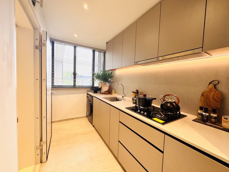 Terra Hill, 18 Yew Siang Road, 4 Bedrooms, 1,851 sqft, Condominium For Sale, by Sandy Lim 林莎莎, 500206136 - Kitchen - PropertyGuru.com.sg