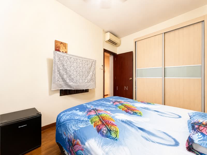 Rio Vista, 12 Upper Serangoon View, 3 Bedrooms, 1,636 sqft, Condominium For Sale, by June Ling, 500206146 - Bedroom - PropertyGuru.com.sg