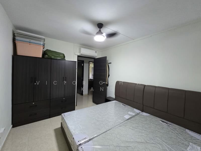 668 Choa Chu Kang Crescent, 668 Choa Chu Kang Crescent, Room Rental, 143 sqft, HDB Flat For Rent, by Victor Goh Wee Kang, 500206155 - Bedroom - PropertyGuru.com.sg