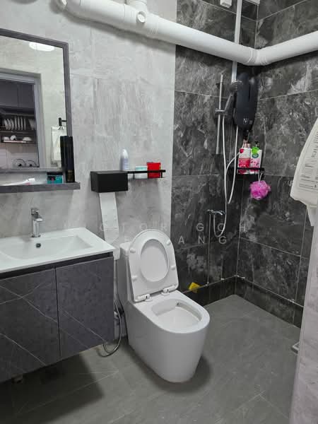 668 Choa Chu Kang Crescent, 668 Choa Chu Kang Crescent, Room Rental, 143 sqft, HDB Flat For Rent, by Victor Goh Wee Kang, 500206155 - Bathroom - PropertyGuru.com.sg