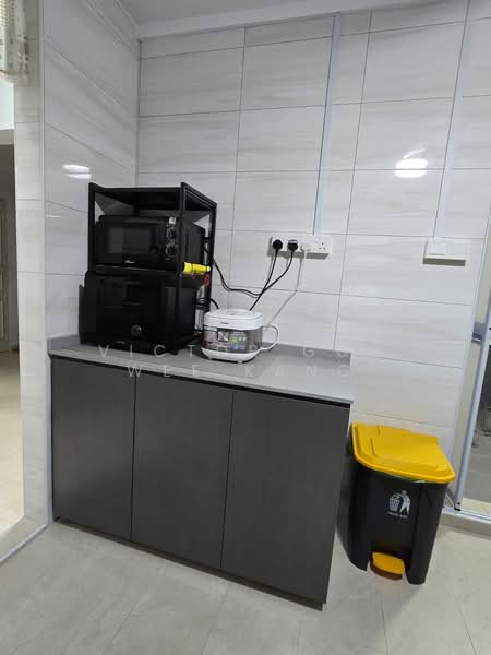 668 Choa Chu Kang Crescent, 668 Choa Chu Kang Crescent, Room Rental, 143 sqft, HDB Flat For Rent, by Victor Goh Wee Kang, 500206155 - Kitchen - PropertyGuru.com.sg