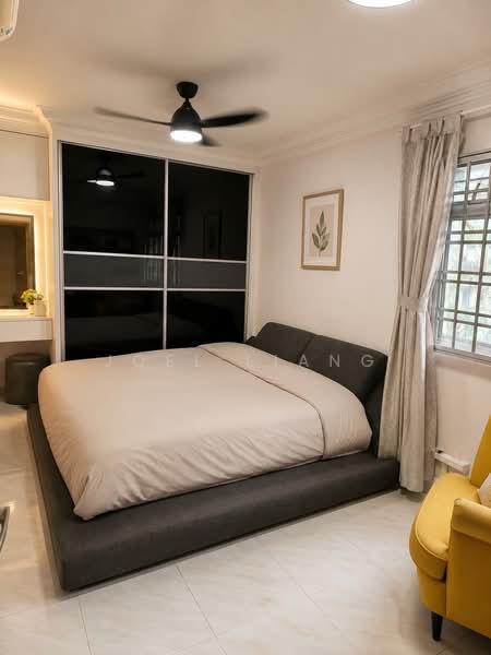 353 Woodlands Avenue 1, 353 Woodlands Avenue 1, 4 Bedrooms, 1,291 sqft, HDB Flat For Sale, by Joel Liang, 500206158 - Bedroom - PropertyGuru.com.sg