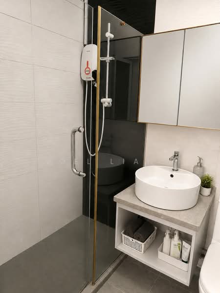 353 Woodlands Avenue 1, 353 Woodlands Avenue 1, 4 Bedrooms, 1,291 sqft, HDB Flat For Sale, by Joel Liang, 500206158 - Bathroom - PropertyGuru.com.sg