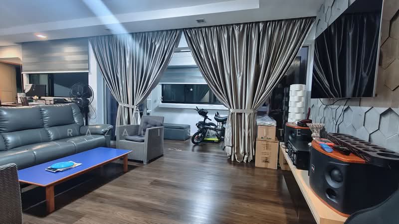 129 Pending Road, 129 Pending Road, 4 Bedrooms, 1,550 sqft, HDB Flat For Sale, by Razali Sarmiten, 500206162 - Living Room - PropertyGuru.com.sg