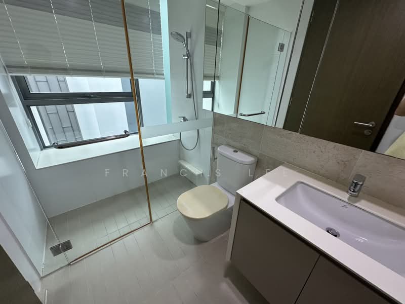 Hundred Trees, 85 West Coast Drive, Room Rental, 150 sqft, Condominium For Rent, by Francis Lee, 500206164 - Bathroom - PropertyGuru.com.sg
