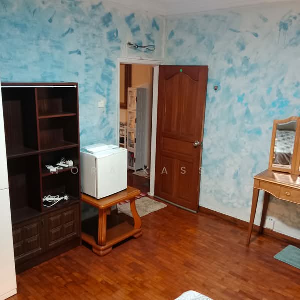 8 jalan hussein, No 8 jalan Hussein, Room Rental, 150 sqft, Semi-Detached House For Rent, by Nora Kassim, 500206168 - Interior - PropertyGuru.com.sg