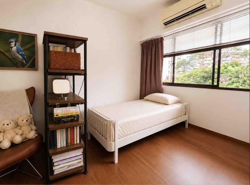 Hillcrest Arcadia, 251 Arcadia Road, 2 Bedrooms, 1,248 sqft, Condominium For Sale, by Samantha Sim, 500206180 - Ample space in Master Bedroom  - PropertyGuru.com.sg