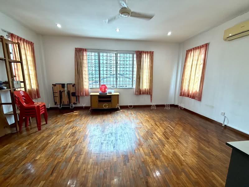 Japan Merdu Detached House, Japan Merdu, 6 Bedrooms, 7,300 sqft, Detached House For Sale, by Judy Gao 高旭梅., 500206188 - Living Room - PropertyGuru.com.sg