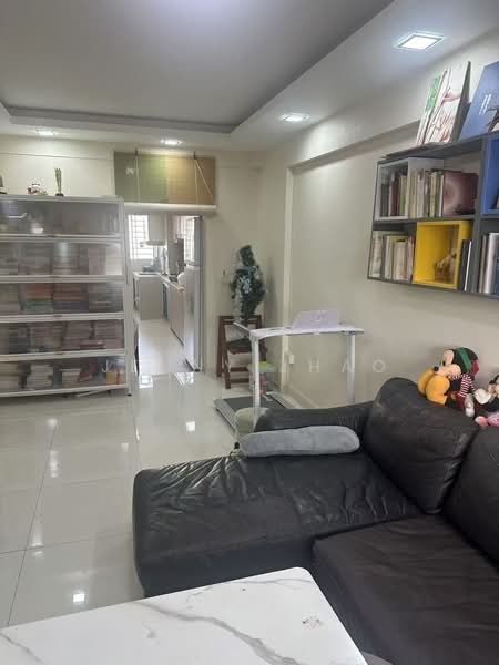 703 West Coast Road, 703 West Coast Road, Room Rental, 120 sqft, HDB Flat For Rent, by Jenny Zhao, 500206196 - Living Room - PropertyGuru.com.sg