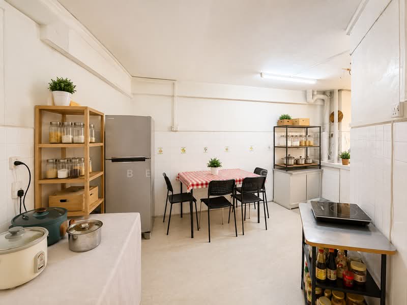 111 Yishun Ring Road, 111 Yishun Ring Road, 2 Bedrooms, 721 sqft, HDB Flat For Sale, by Ben Wong, 500206207 - Kitchen - PropertyGuru.com.sg