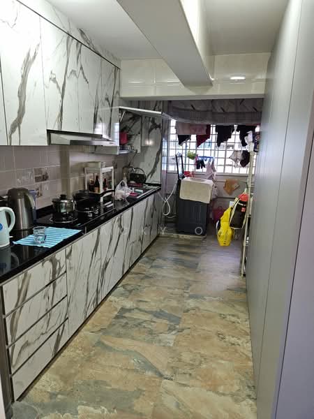222 Lorong 8 Toa Payoh, 222 Lorong 8 Toa Payoh, Balestier / Toa Payoh, Room Rental, 100 sqft, HDB Flat For Rent, by Jacky Oh, 500206245 - Kitchen - PropertyGuru.com.sg