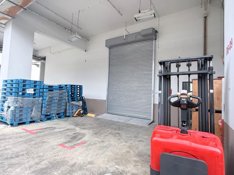 8B @ Admiralty, 8B Admiralty Street, 490 sqft, Light Industrial (B1) For Rent, by Judy Gao 高旭梅., 500206248 - Exterior - CommercialGuru.com.sg