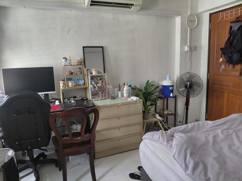 106 Jalan Dusun, 106 Jalan Dusun, Balestier / Toa Payoh, 3 Bedrooms, 1,001 sqft, HDB Flat For Sale, by James Lee, 500206255 - Study - PropertyGuru.com.sg