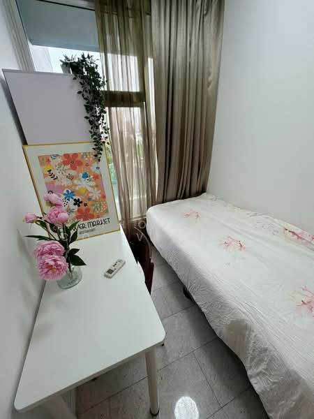 Kerrisdale, 30 Sturdee Road, Room Rental, 100 sqft, Condominium For Rent, by ling, 500206257 - Bedroom - PropertyGuru.com.sg