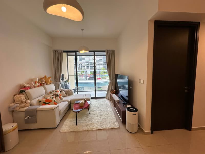 The Gazania, 11 How Sun Drive, 2 Bedrooms, 678 sqft, Condominium For Rent, by Sean Lee, 500206261 - Living Room - PropertyGuru.com.sg