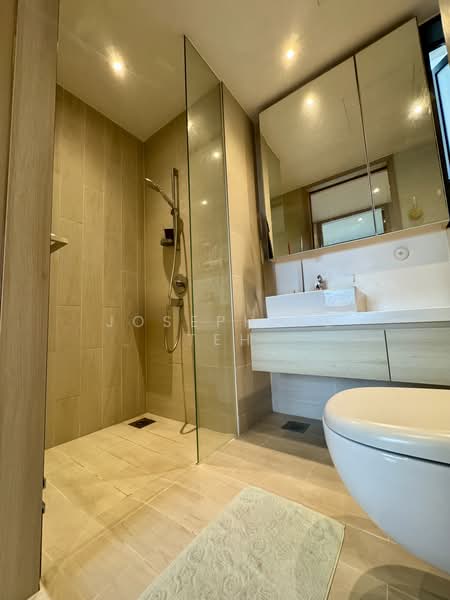 The Panorama, 8 Ang Mo Kio Ave 2, 3 Bedrooms, 1,012 sqft, Condominium For Sale, by Josephine Teh, 500206271 - Bathroom - PropertyGuru.com.sg