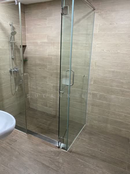 The Shelford, 1 Shelford Road, 2 Bedrooms, 1,227 sqft, Condominium For Rent, by Sueann Lye, 500206280 - Bathroom - PropertyGuru.com.sg