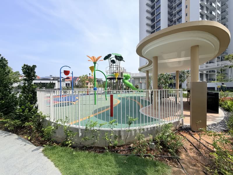 Grand Dunman, 18 Dunman Road, East Coast / Marine Parade, 2 Bedrooms, 775 sqft, Condominium For Sale, by Jayme Chai 蔡佳娉, 500206283 - Exterior - PropertyGuru.com.sg
