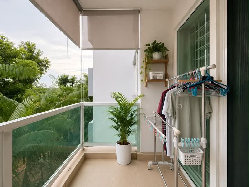 The Warren, 39 Choa Chu Kang Loop, 3 Bedrooms, 1,227 sqft, Apartment For Sale, by Javiers Sito, 500206296 - Balcony - PropertyGuru.com.sg