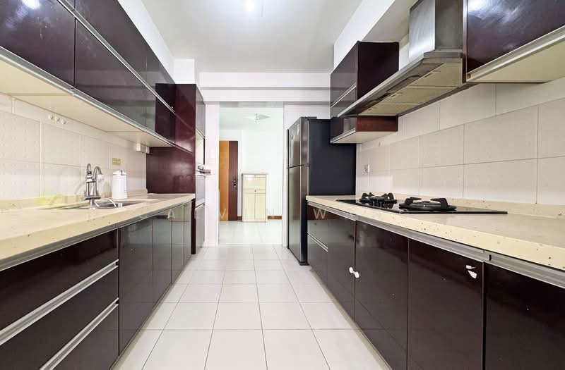 617D Punggol Drive, 617D Punggol Drive, 3 Bedrooms, 1,001 sqft, HDB Flat For Sale, by Calvin Wang, 500206299 - Kitchen - PropertyGuru.com.sg