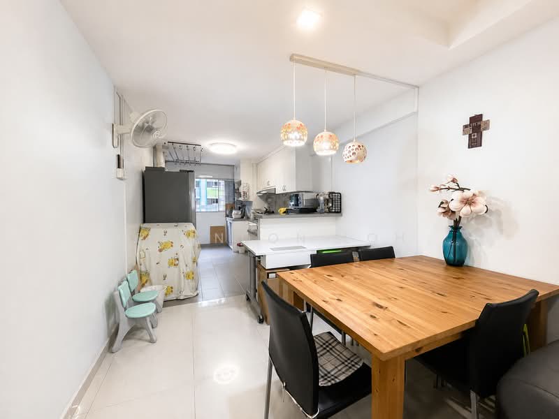 520 Bedok North Avenue 1, 520 Bedok North Avenue 1, 2 Bedrooms, 721 sqft, HDB Flat For Sale, by Brandon Loh, 500206302 - Kitchen - PropertyGuru.com.sg