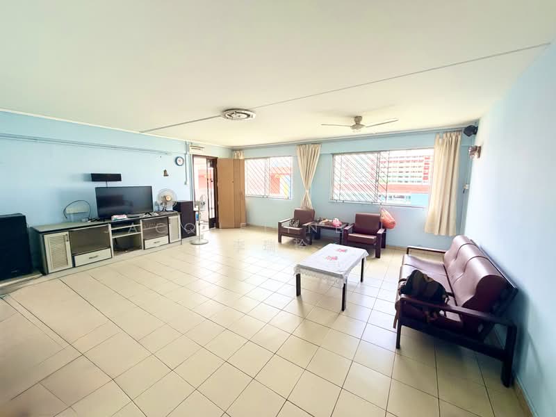 660 Yishun Avenue 4, 660 Yishun Avenue 4, 3 Bedrooms, 1,119 sqft, HDB Flat For Sale, by Jacqueline Lee 李瑞玲, 500206309 - Living Room - PropertyGuru.com.sg