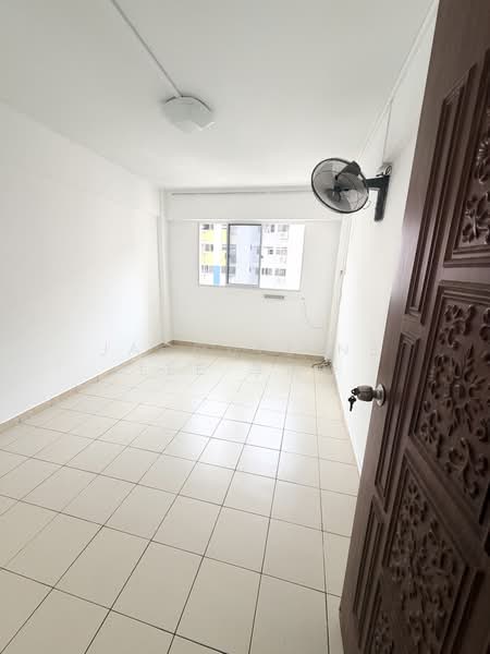 660 Yishun Avenue 4, 660 Yishun Avenue 4, 3 Bedrooms, 1,119 sqft, HDB Flat For Sale, by Jacqueline Lee 李瑞玲, 500206309 - Interior - PropertyGuru.com.sg