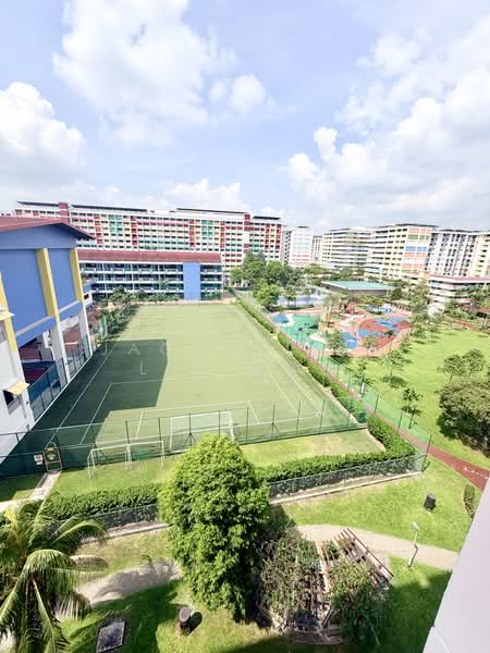 660 Yishun Avenue 4, 660 Yishun Avenue 4, 3 Bedrooms, 1,119 sqft, HDB Flat For Sale, by Jacqueline Lee 李瑞玲, 500206309 - Exterior - PropertyGuru.com.sg