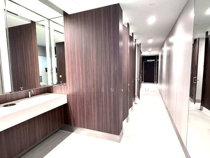IOI Central Boulevard Towers, Central Boulevard, 4,000 sqft, Office For Rent, by Pauleen Lim, 500206310 - Bathroom - CommercialGuru.com.sg