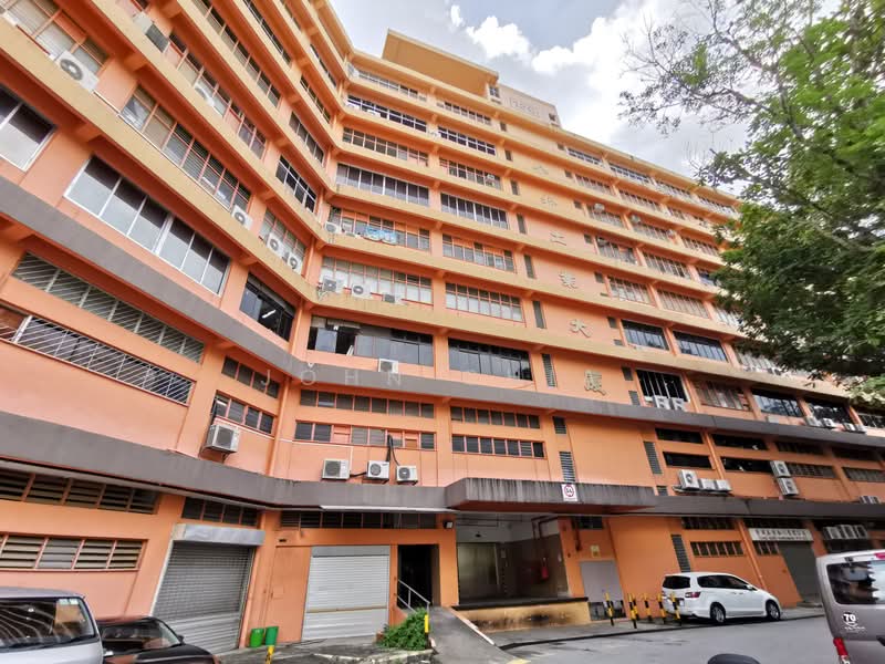 Gold Pine Industrial Building, 126 Joo Seng Road, 450 sqft, Light Industrial (B1) For Rent, by John Chia, 500206317 - Exterior - CommercialGuru.com.sg