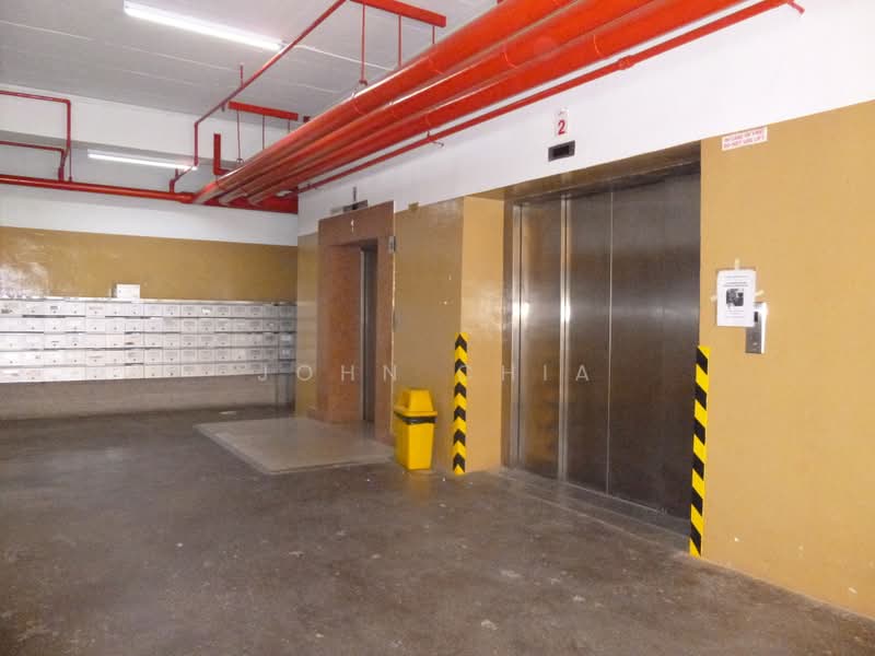 Gold Pine Industrial Building, 126 Joo Seng Road, 450 sqft, Light Industrial (B1) For Rent, by John Chia, 500206317 - Corridor - CommercialGuru.com.sg