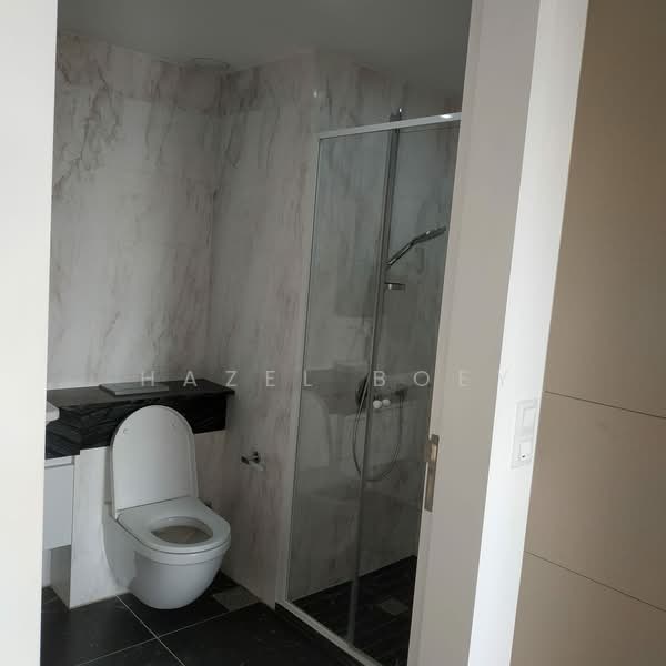 Sophia Hills, 5 Mount Sophia, 1 Bedroom, 570 sqft, Condominium For Sale, by Hazel Boey, 500206319 - Bathroom - PropertyGuru.com.sg