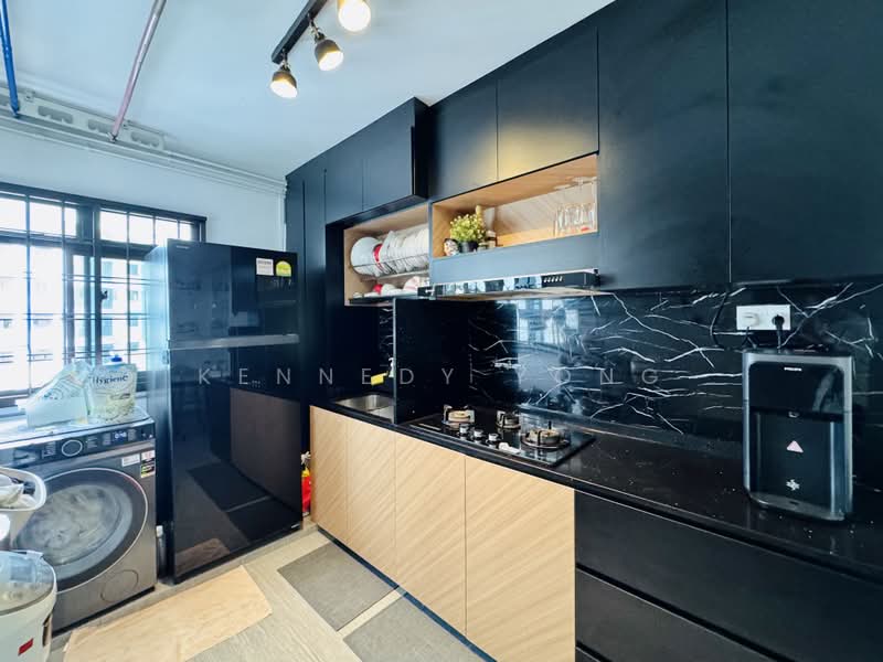 688B Choa Chu Kang Drive, 688B Choa Chu Kang Drive, 3 Bedrooms, 969 sqft, HDB Flat For Sale, by Kennedy Yong, 500206320 - Kitchen - PropertyGuru.com.sg